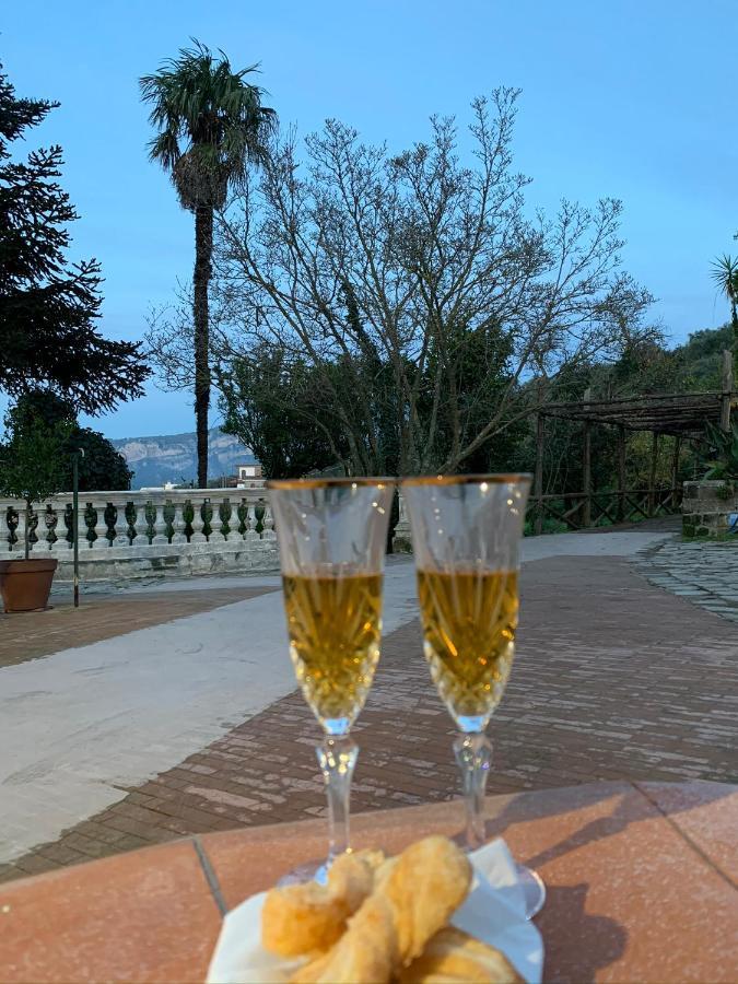 Sunrise Luxury Experience Bed & Breakfast Пиано ди Соренто Екстериор снимка